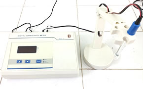 Pharmaceutical Analysis Lab